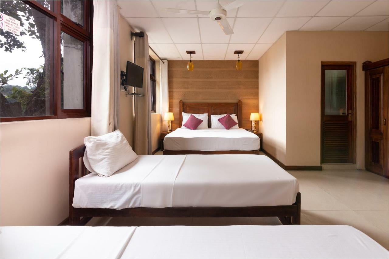 Piumara Residence Kandy Esterno foto